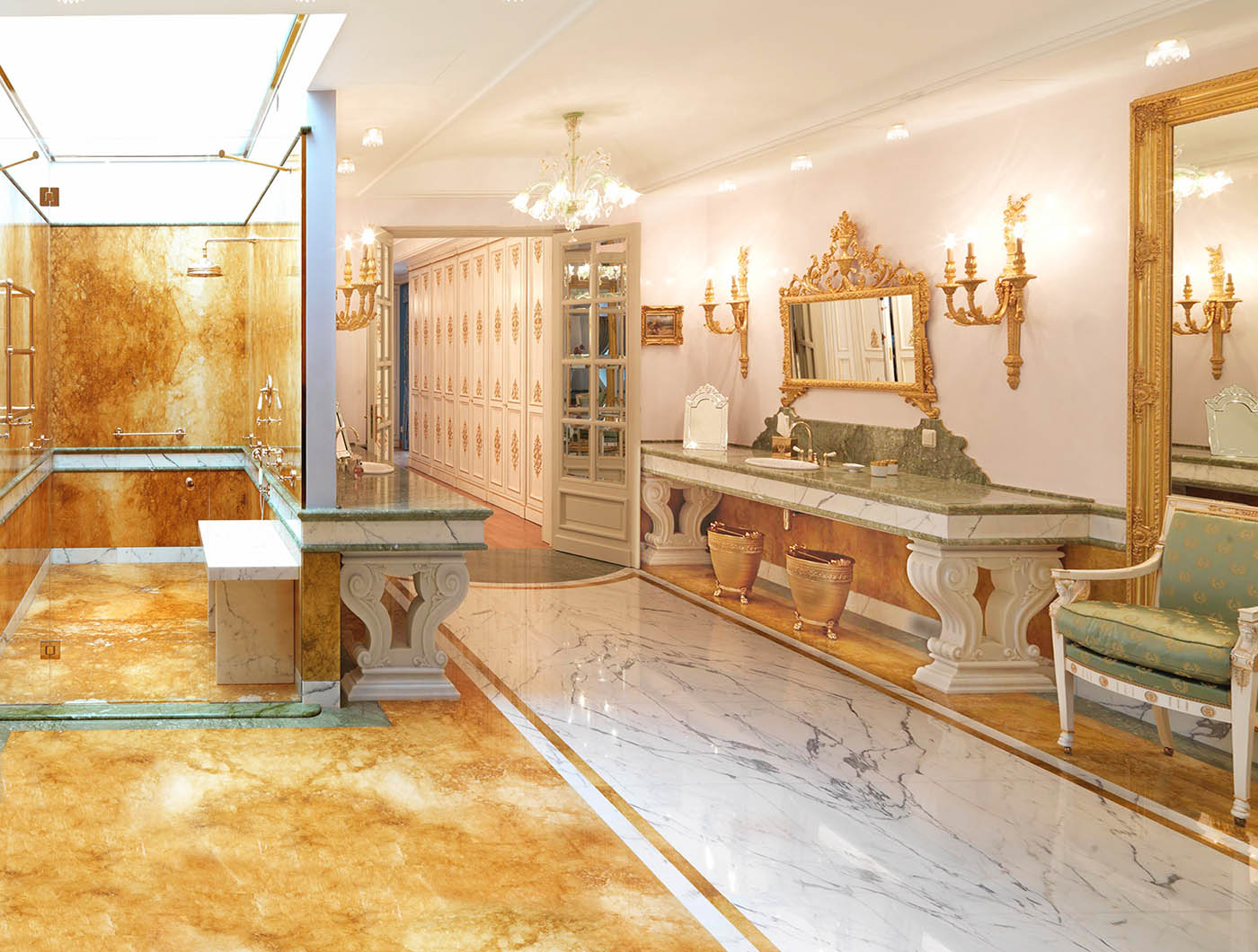 classical marble bathroom | P.& G. Cugini Lanzani